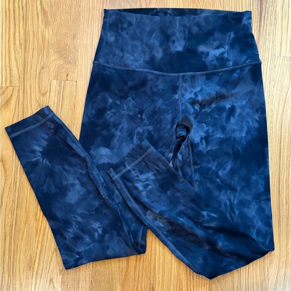 Lululemon align size 6, 25”, tie-dye